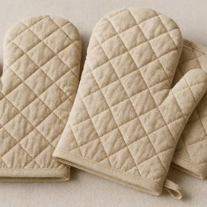 3 Quilted Cotton Oven Mitts Set - Classic Heat Protection